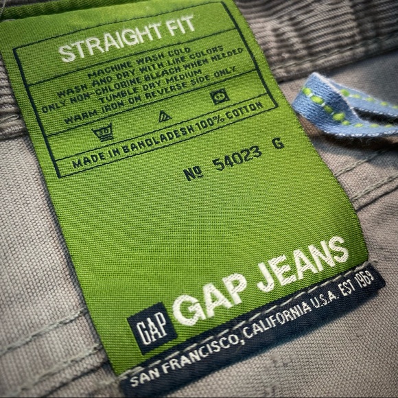 GAP 1969 Grey Corduroy Straight Fit Jeans Size 38 - Picture 3 of 6